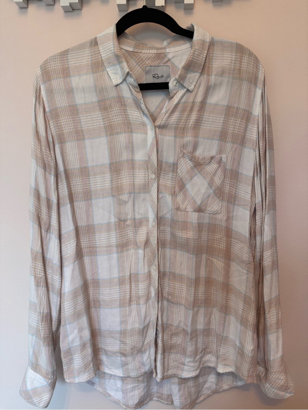 Rails women’s Beige Pink Plaid Button-Up Shirt